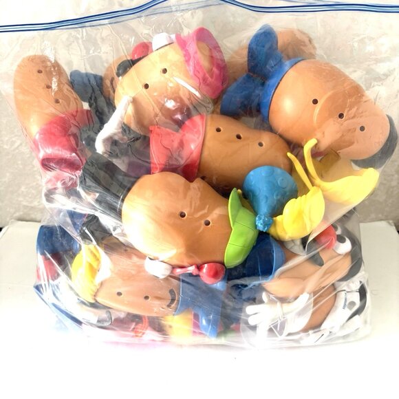 HUGE MR MRS POTATO HEAD Toy Lot 12.4# 20 Potatos Plus Parts Play School Daycare - Picture 2 of 9